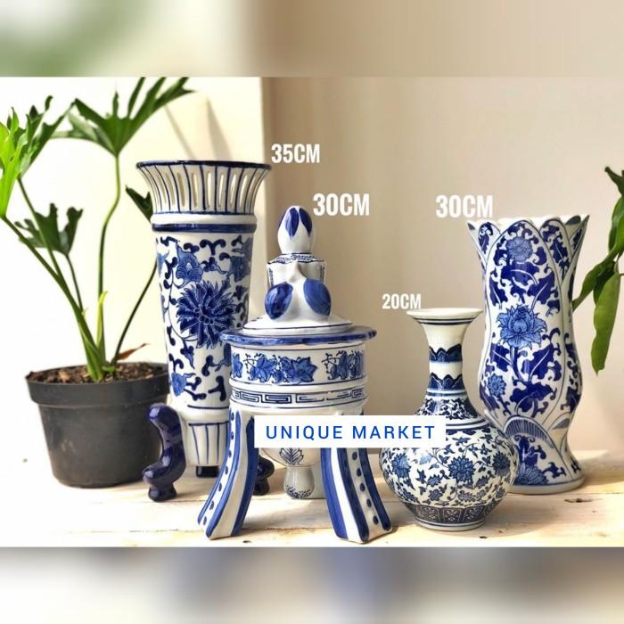 Ceramic | Vas Keramik/ Pajangan Putih Biru/ Vas Keramik Import