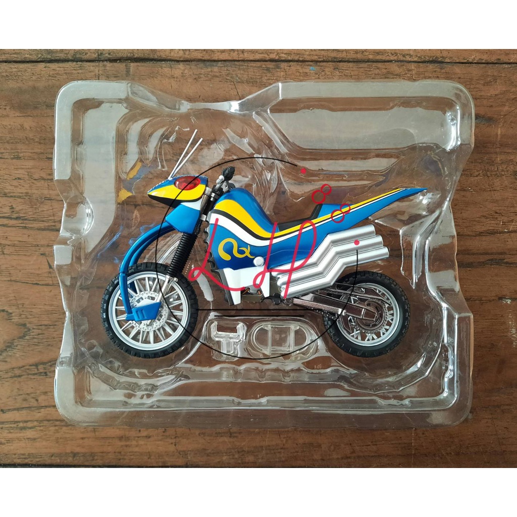 SHF ACROBATTER dari KAMEN RIDER BLACK RX