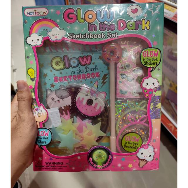 

Hot Focus Glow inThe Dark Sketchbook Set Buku Diary Notebook