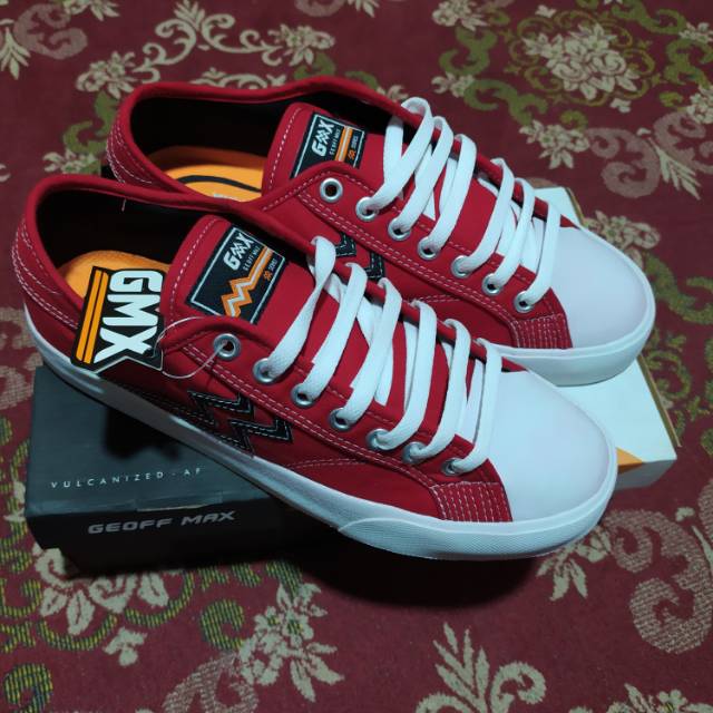 Sepatu geoff max original size 43 Geoff Max X Mike Milford Maverick US Red Broken White