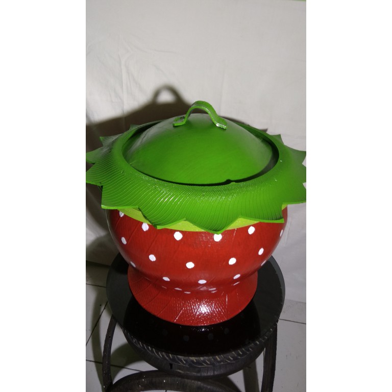 Bak Sampah Tempat Sampah Strawberry Bestseller