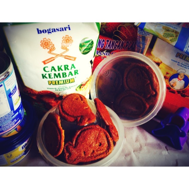 

Gingerbread ( saat ini maaf tdk membuka pesanan )