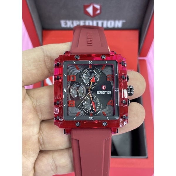 expedition e6808m red wanita
