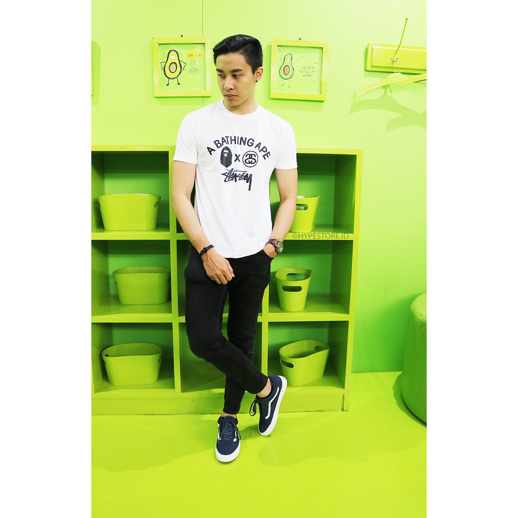 T-Shirt Bape x Stussy