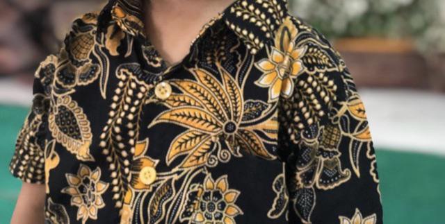 Kemeja Batik Anak I Bahan Printing Motif Sekar Kuning
