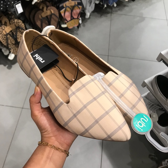 PRIMROSE Flat RUBI