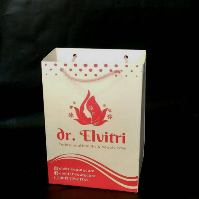 

Tas kosmetik skincare ukuran 14*5*21