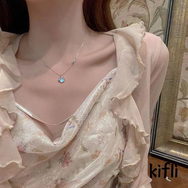 Kalung Rantai Klavikula Desain Kunangkunang Aksen Moonstone Untuk Hadiah Ulang Tahun Wanita