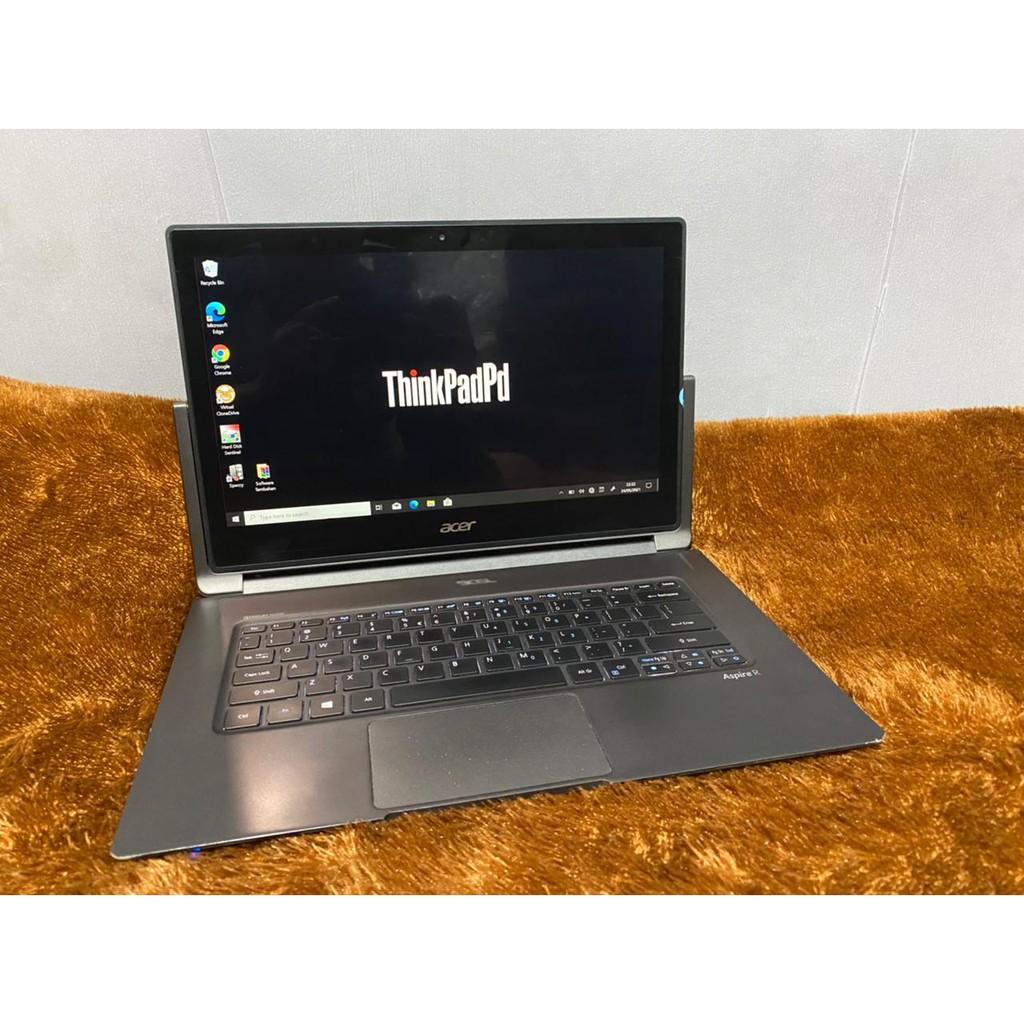 Laptop Convertible Acer R7 Core i7 gen 6 Touch FullHD IPS Murah