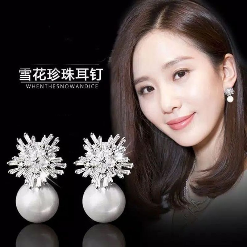 Snow pearl zirconia earring