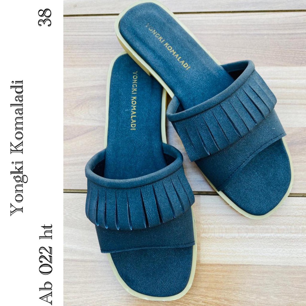 sandal yongki ab22hitam