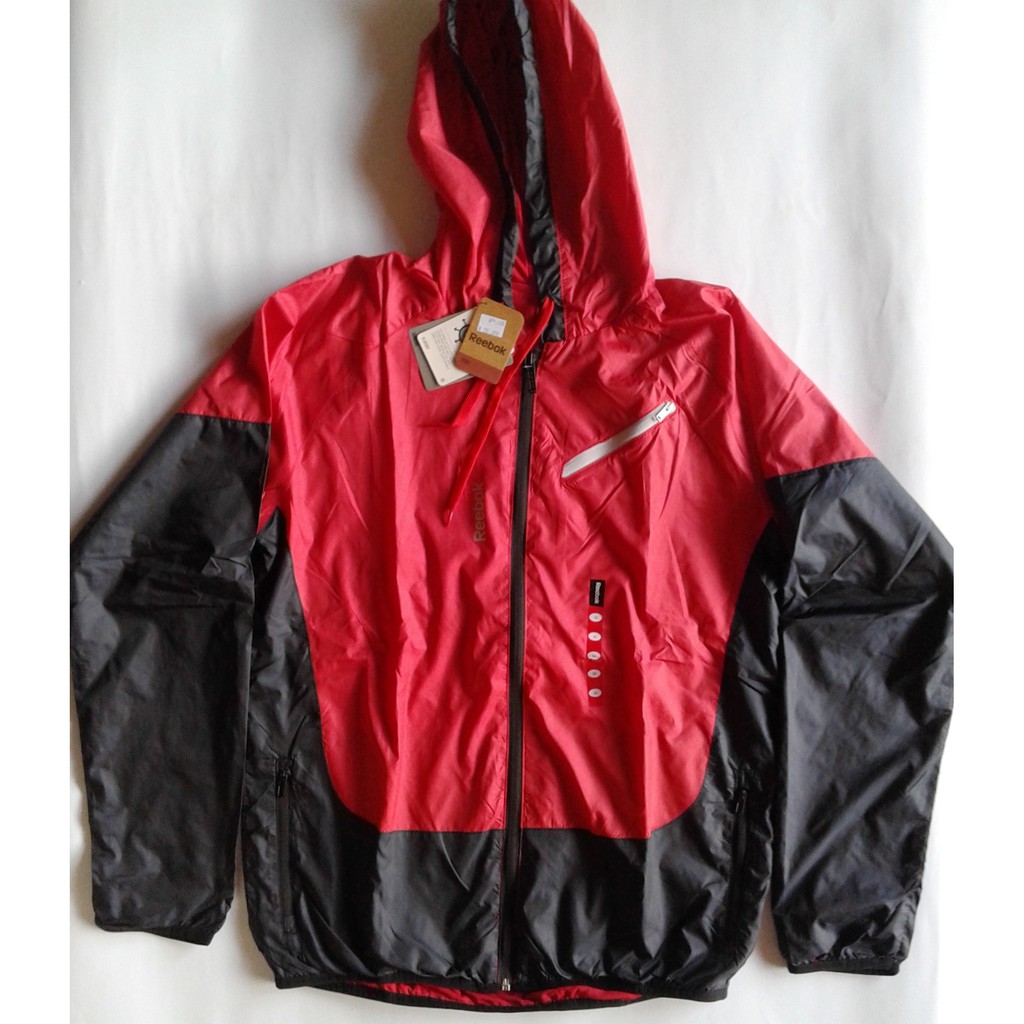 jaket running reebok