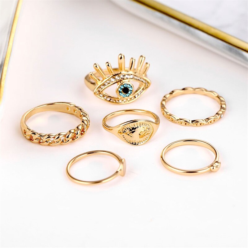 Set 6 Pcs Cincin Kristal Bentuk Hati Warna Emas Untuk Wanita