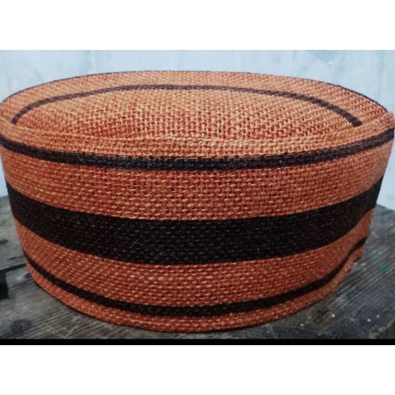 {COD√} PECI GONI LIST HITAM