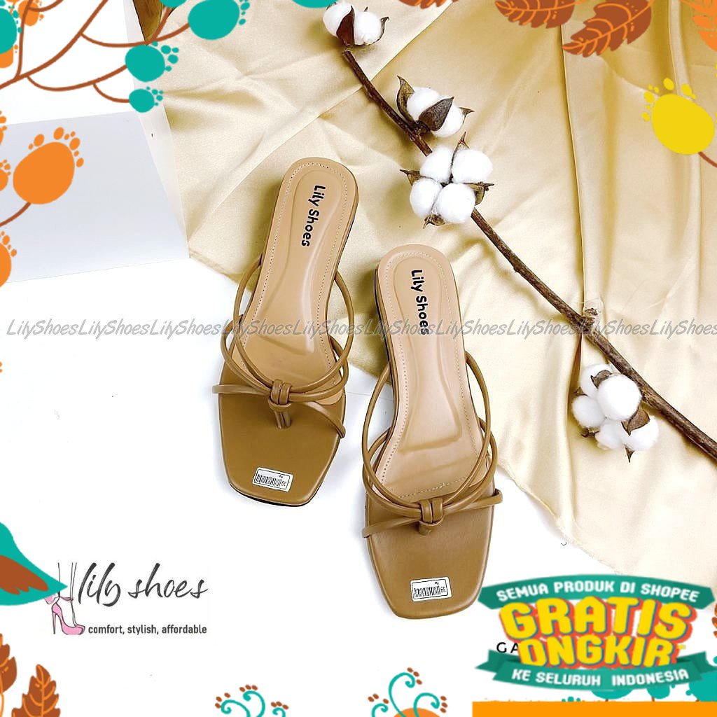 Tinggi pendek medium hitam putih polos slop  guru pdh pantofel / Lily Shoes - TAYLOR - Sandal wanita