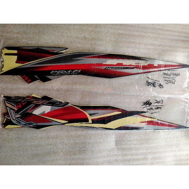striping sticker standar Honda spacy fi