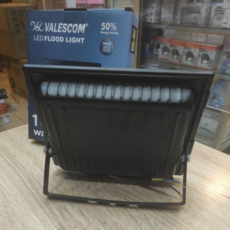 Lampu Sorot Tembak Led 100 Watt 100W mata COB Bulat VLC