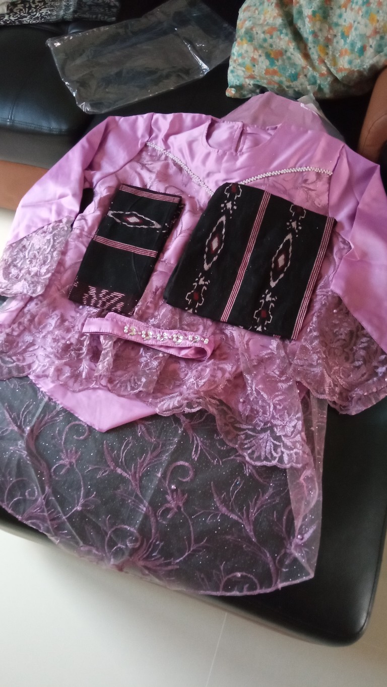 Maura Couple - Sania Ruffle Batik Couple Ori Ndoro Jowi Dnt Garansi Termurah Shopee - Couple Ratih