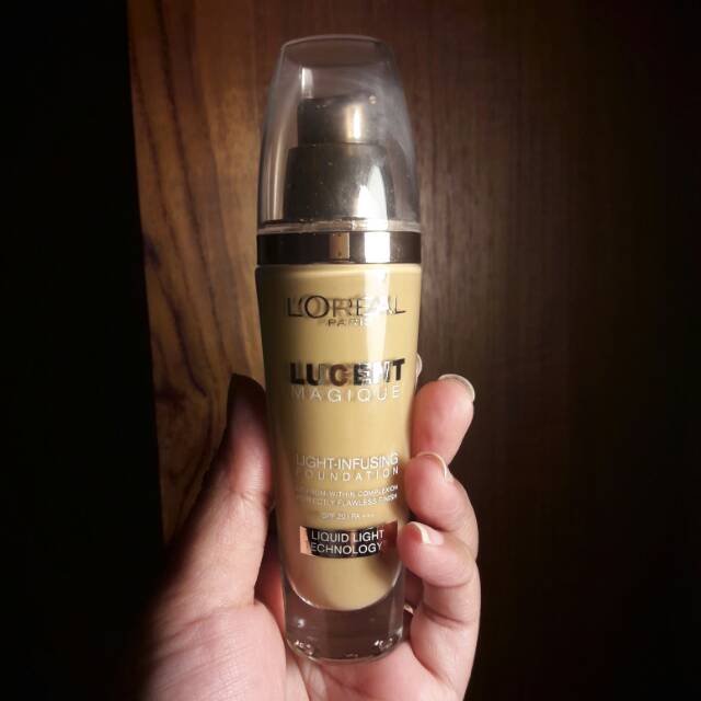 L'oreal Lucent Magique Foundation