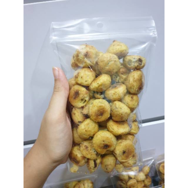 SUS KERING COKELAT SNACK COKELAT CEMILAN COKELAT KUE SUS KERING COKELAT SNACK COKELAT CEMILAN COKELAT KUE