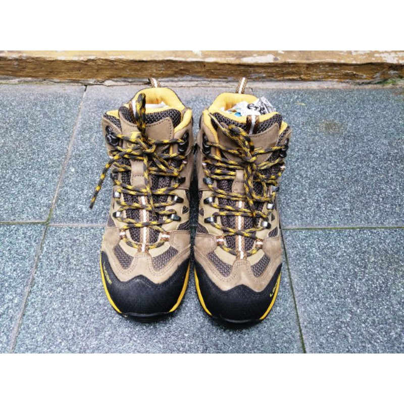 sepatu gunung lecaf original