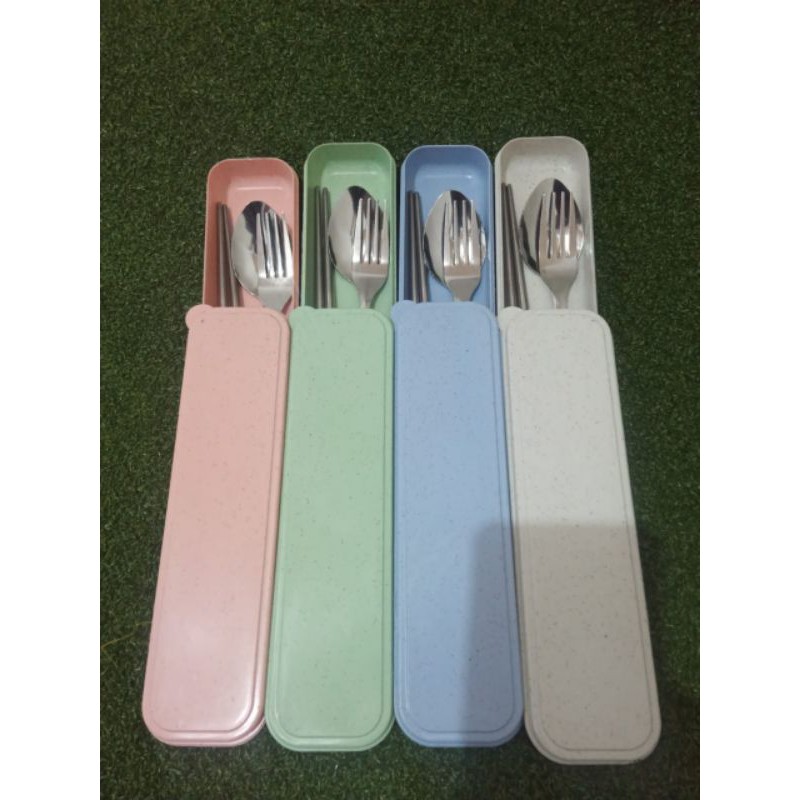 Souvenir sendok garpu set stainless