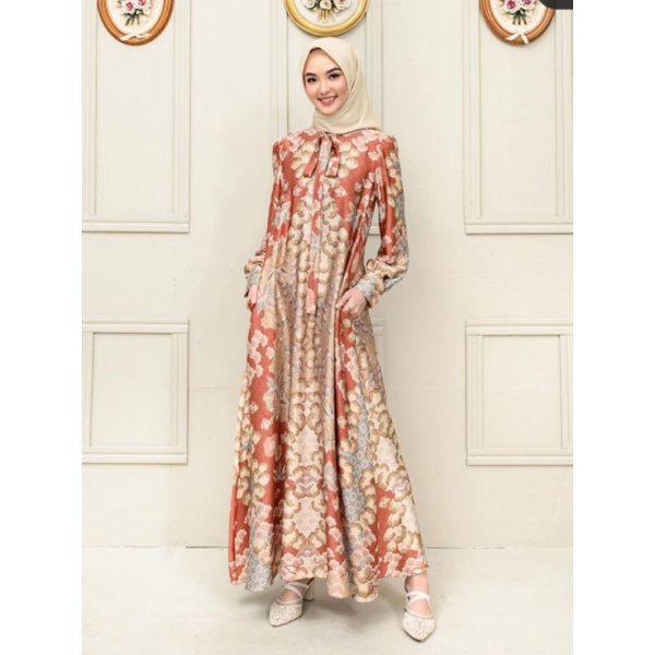 preloved, ava dress treasure wearing klamby size S