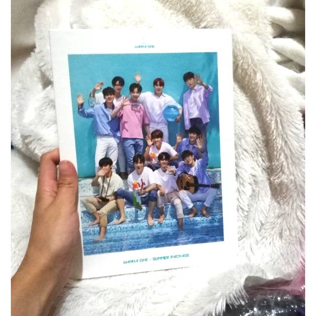Official CD Summer Package Wannaone