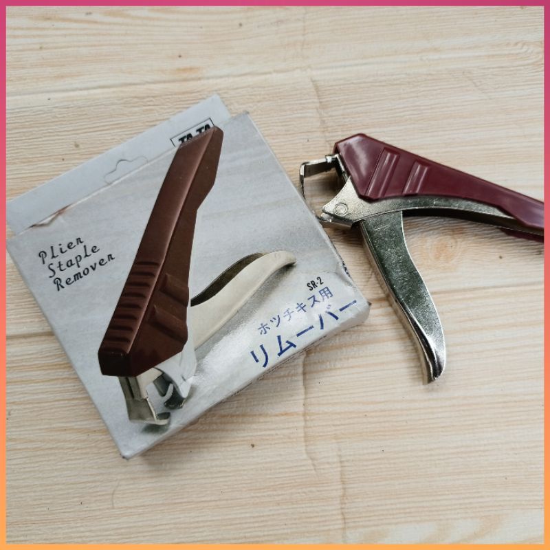 

Pembuka Staples/Remover Staples Merk Tata