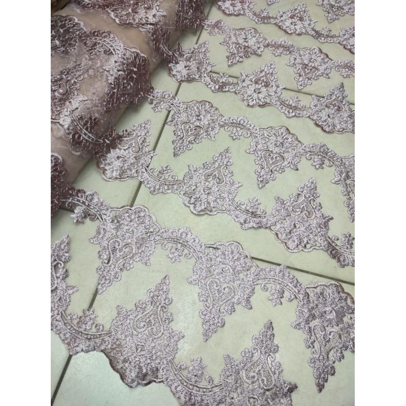 Kain Tile Renda Bordir (Bordiran Tebal Padat) _ Bahan Kain Renda Tile Bordir (Harga Per 0.5 Meter)