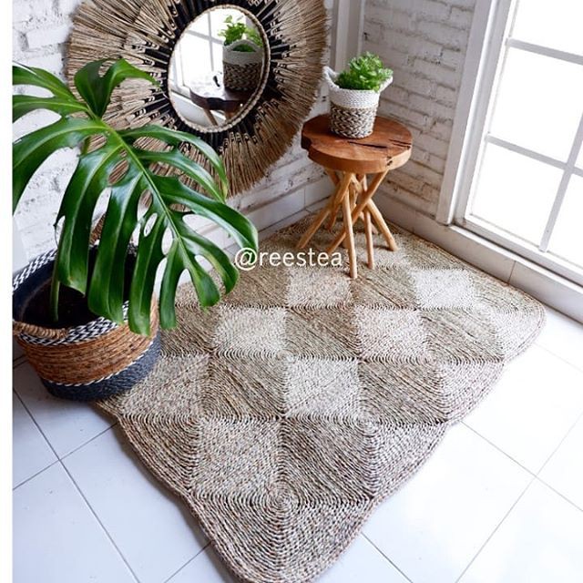 Karpet Mendong Kotak/ rug anyam