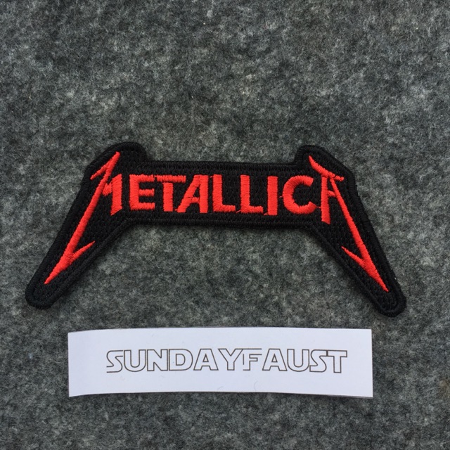 Patch/Emblem bordir jahit tulisan Metalica merah
