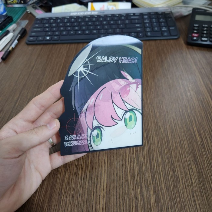 

STIKER 3D MOTION LENTICULAR ANIME - D0002 Spy x Family - Anya Yor Loid