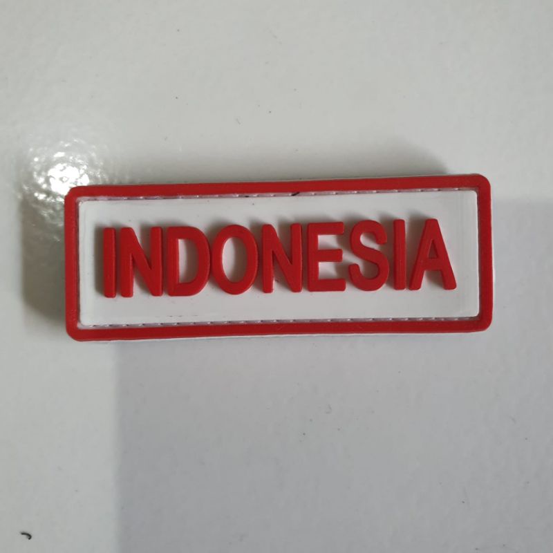 patch rubber logo tulisan indonesia dasar putih kecil/tempelan emblem  karet velcro