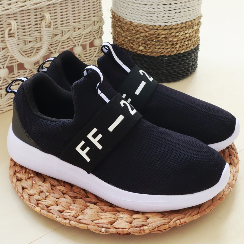  Sepatu  Sneakers  Slip ON Black High Quality Footfu Shopee  