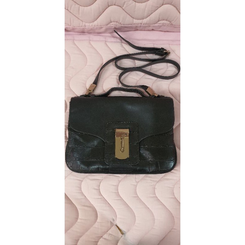 Preloved Sling Bag Zara Basic Black