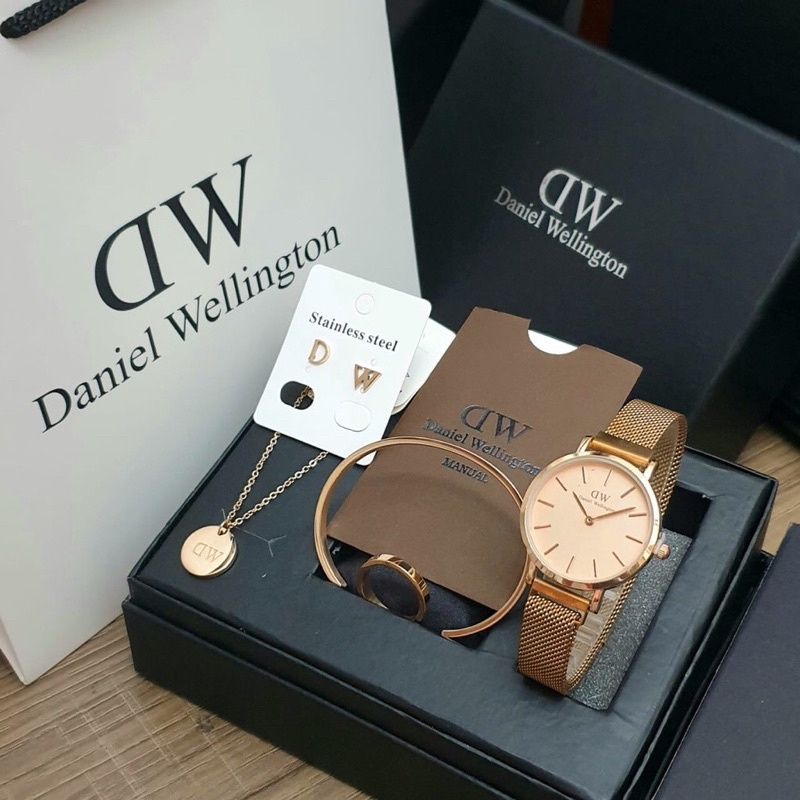 Jam Tangan Wanita WD Magnet Paket Fullset Box Ori + Acc Gelang + Anting + Cincin + Kalung + Paperbag