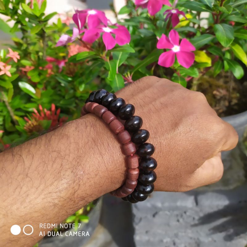 gelang tali arus