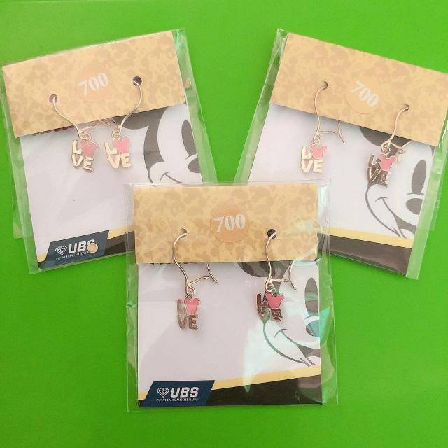 Anting anak love mickey kadar 700 UBS