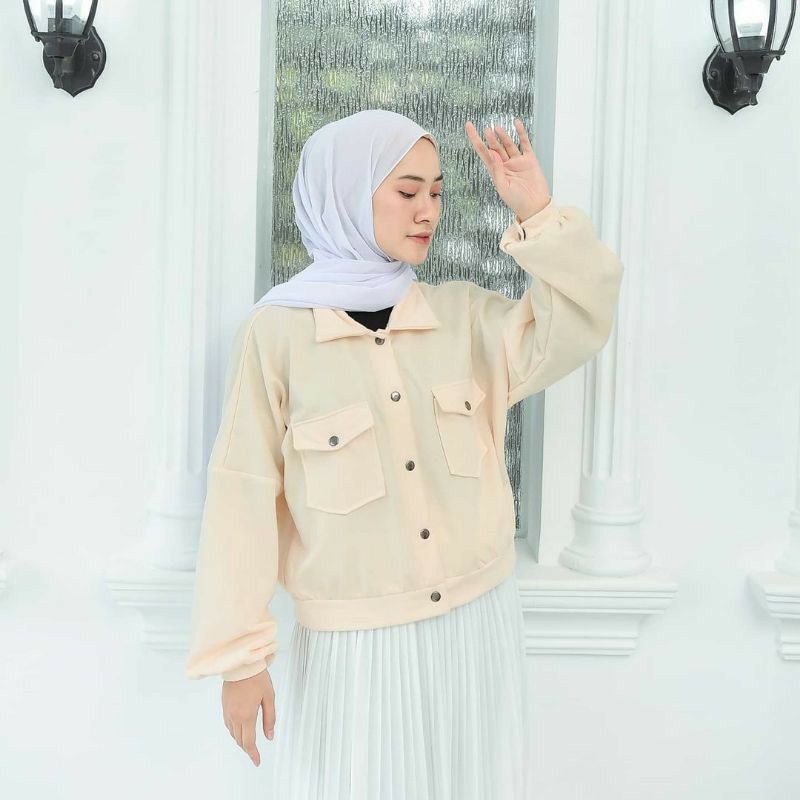 Valery Jaket // Jaket Olin // Olin Button // Jaket Button FLeece Crop-CREAMY