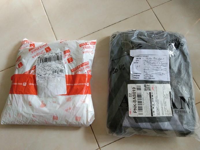 Palitto Kemeja Lengan Pendek Semi Batik Santai, Size M - Xl. Bahan Katun Adem