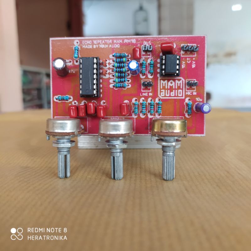 Kit Echo Repeater Delay + Repeat +Level