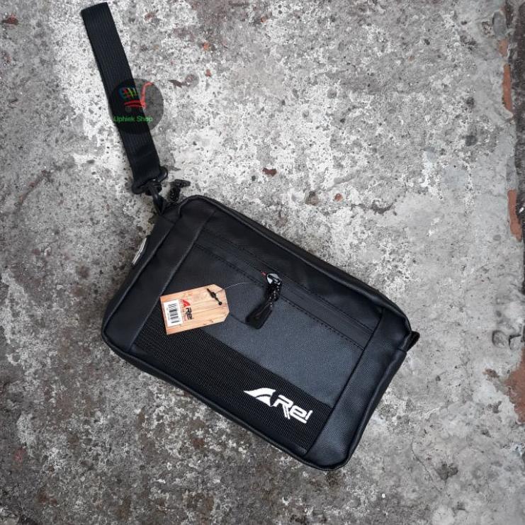 (HARGA BERSAHABAT) Clutch Pria Hand Bag Pria Wanita AREI Anti Air Pouch Tas Tangan Tas Selempang Pri