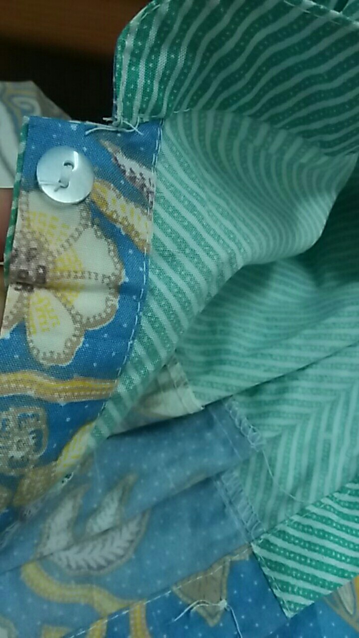 Blus Lonceng Soft Melodie Atasan Batik Wanita Kerja Kasual Elegan