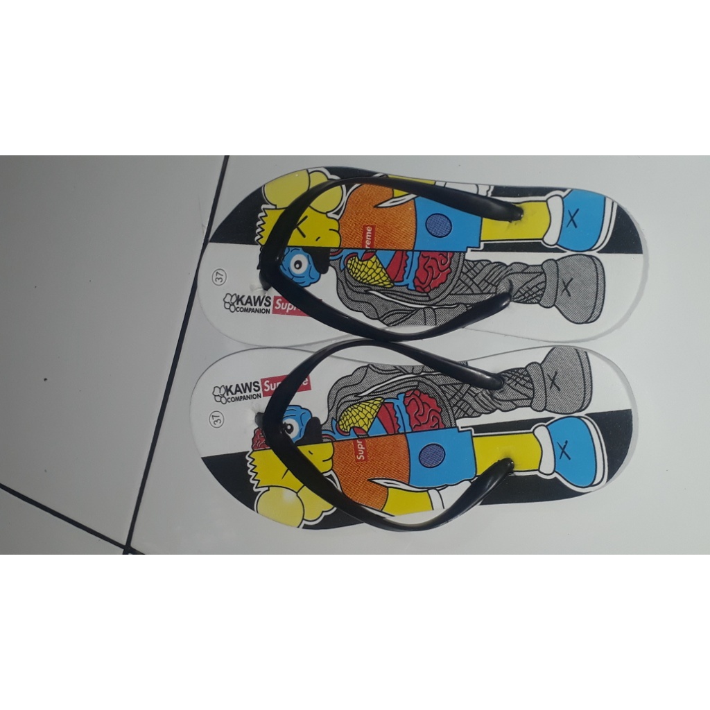 sandal jepit spon wanita s@preme murah