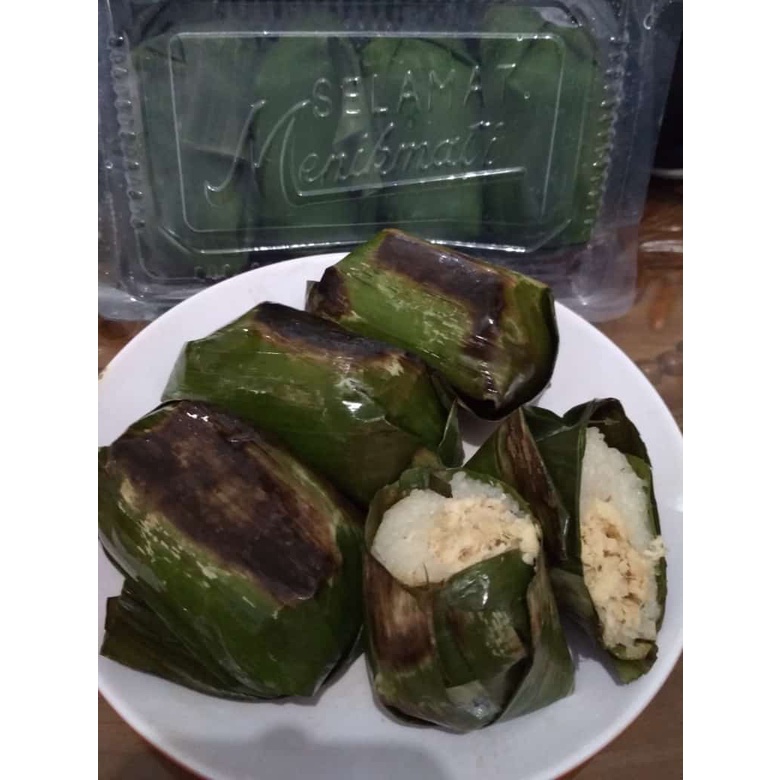

Lemper Ayam Frozen Bungkus Daun