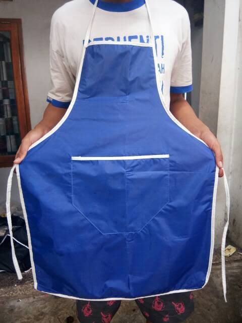 CELEMEK PARASUT TAHAN AIR APRON WATERPROOF