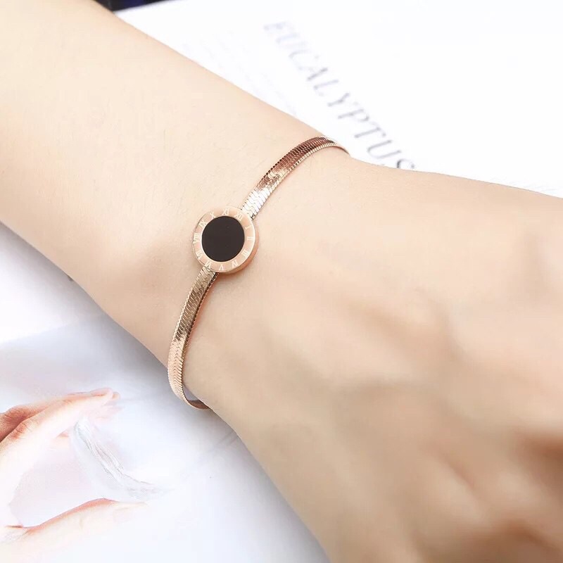 GELANG TITANIUM ANTI KARAT IMPORT KOREA KOIN ROMAWI