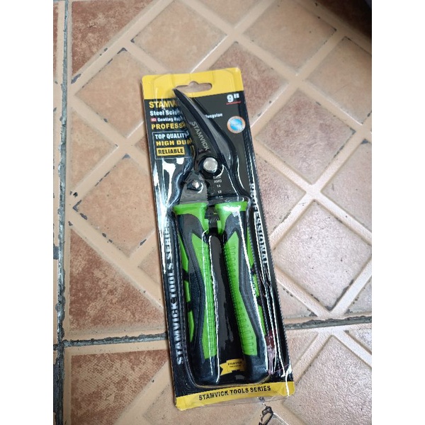 

GUNTING SENG GUNTING BAJA STAMVICK 9 IN GUNTING SERBAGUNA