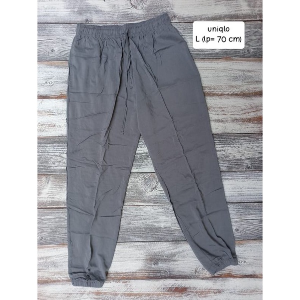 joger uniqlo